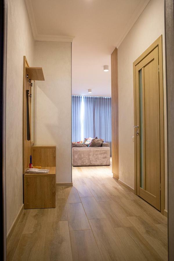 Apartments On Henuezskaya 5 Odessa Eksteriør billede